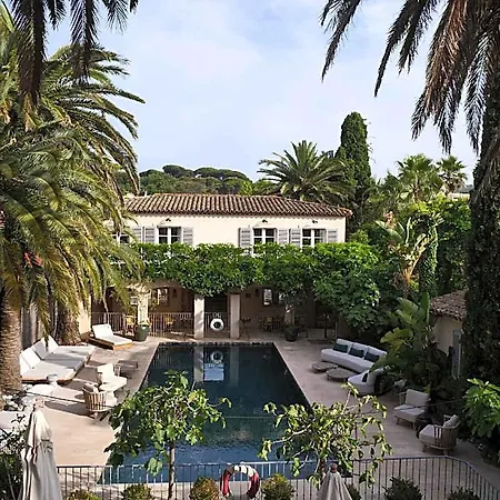 Pastis Saint-tropez Hotel