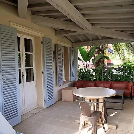 Pastis Saint-tropez